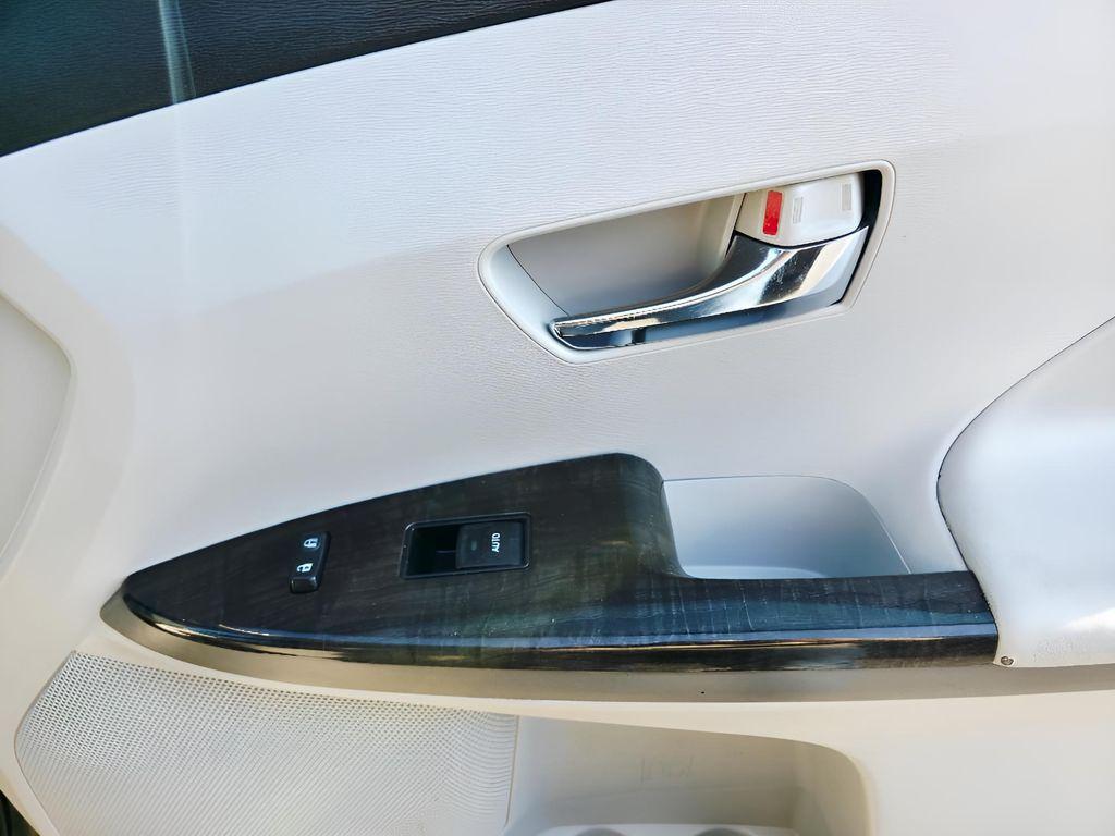 used 2013 Toyota Venza car, priced at $11,377