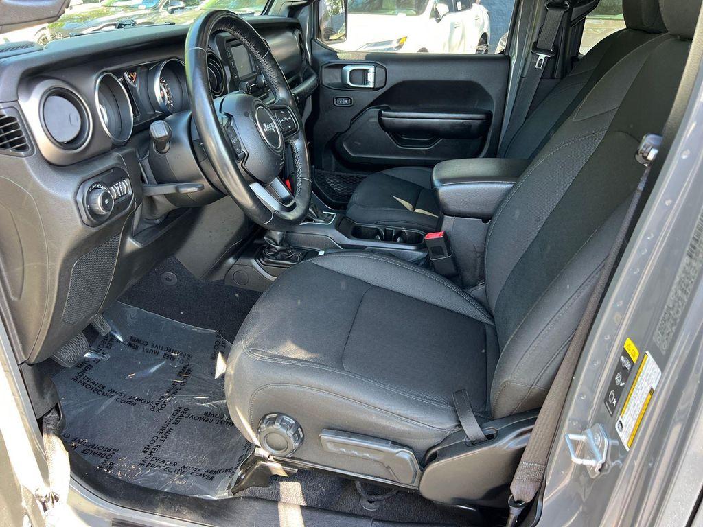 used 2020 Jeep Wrangler Unlimited car, priced at $24,914