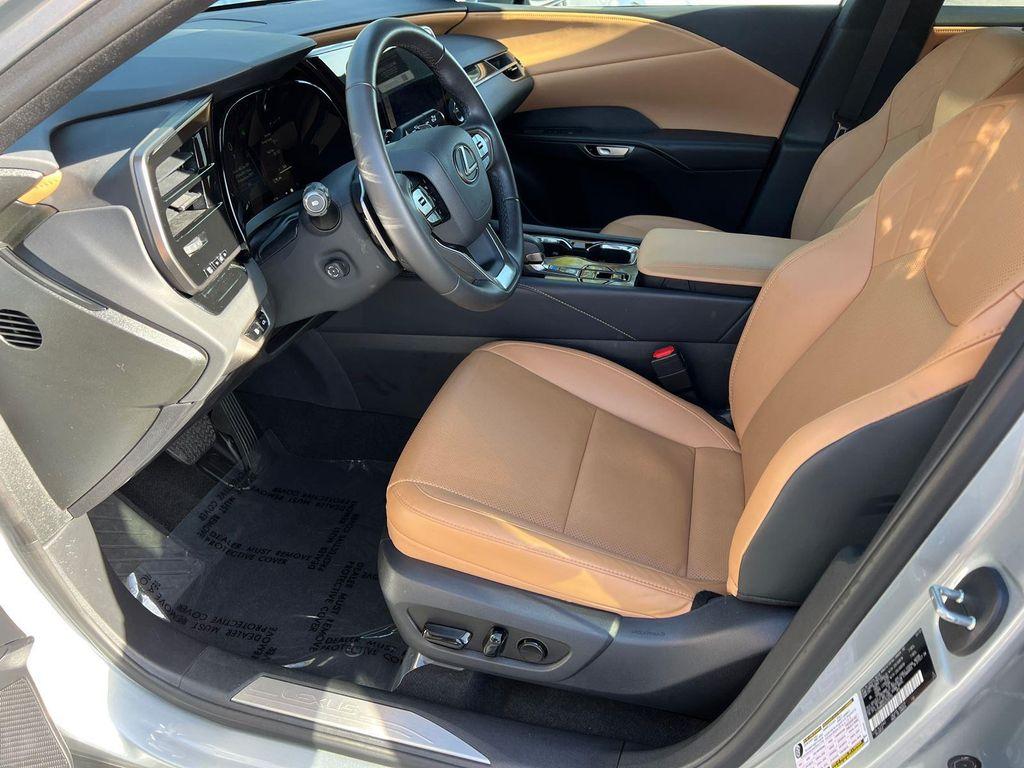 used 2025 Lexus RX 350 car, priced at $47,990