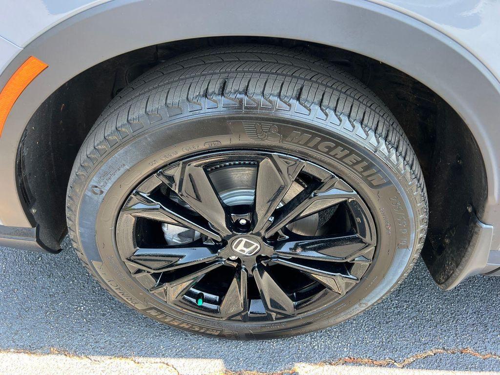 used 2025 Honda CR-V Hybrid car, priced at $36,219