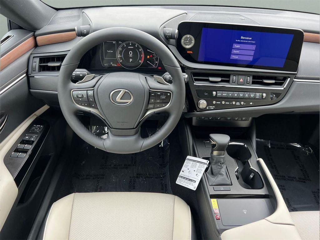 new 2025 Lexus ES 350 car, priced at $49,859