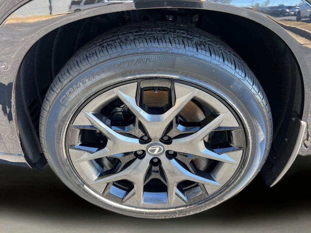 new 2026 Lexus TX 500h car, priced at $77,137