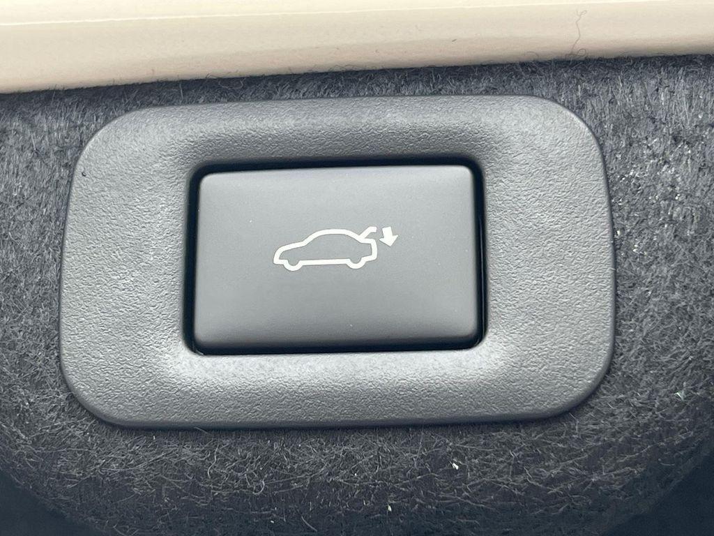 new 2025 Lexus ES 350 car, priced at $50,279