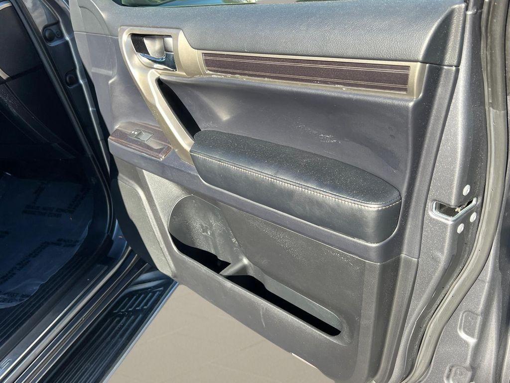 used 2020 Lexus GX 460 car, priced at $36,990