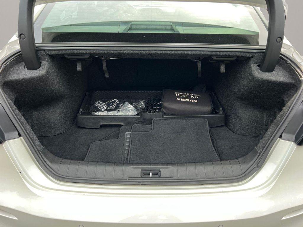 used 2023 Nissan Maxima car, priced at $30,980