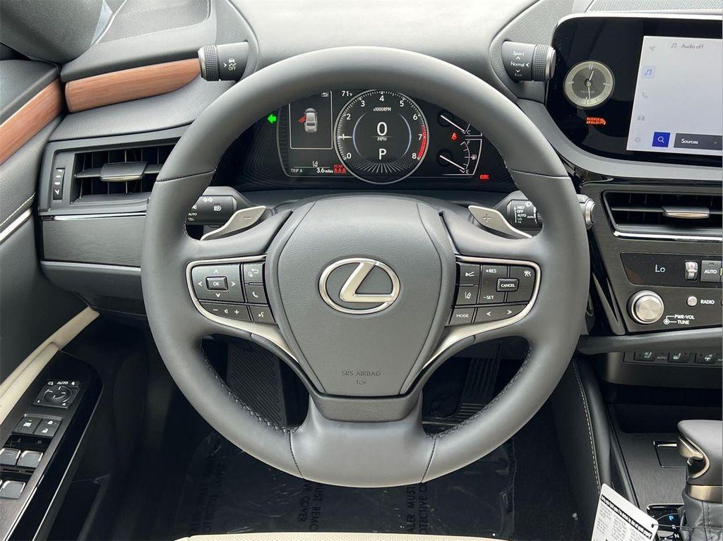 new 2025 Lexus ES 350 car, priced at $49,609