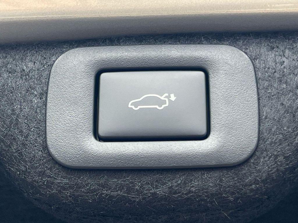 new 2025 Lexus ES 350 car, priced at $49,609