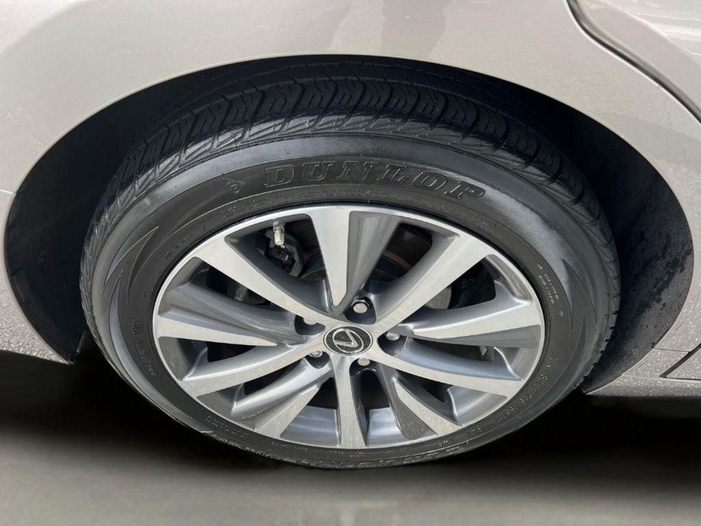 used 2019 Lexus ES 350 car, priced at $25,714