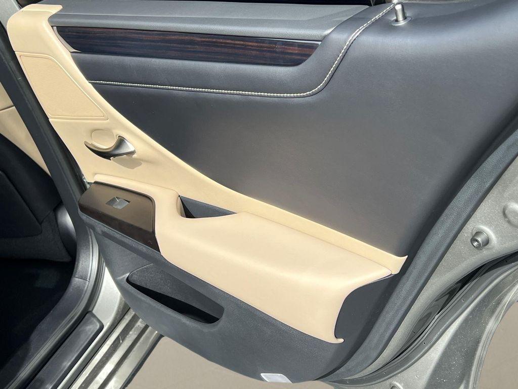 used 2019 Lexus ES 350 car, priced at $25,714