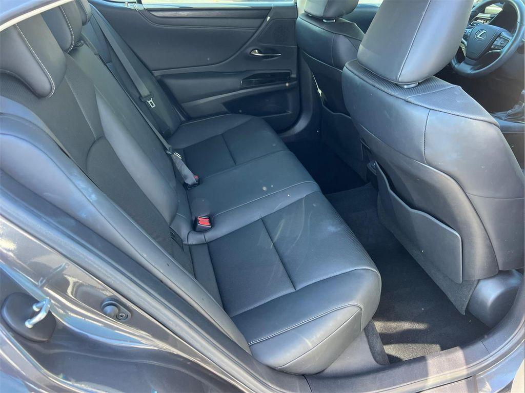 used 2024 Lexus ES 350 car, priced at $43,390