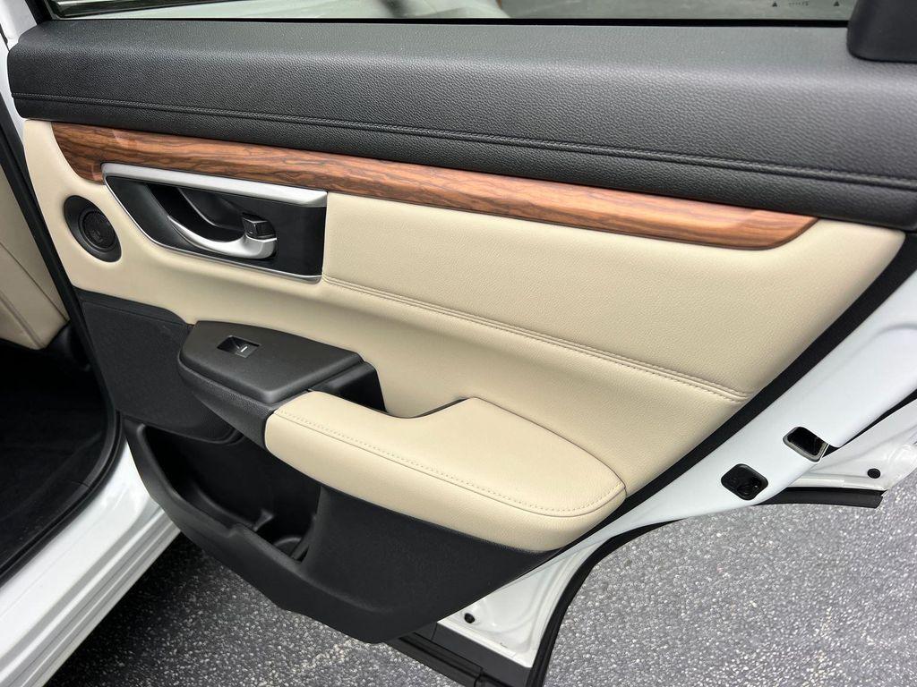used 2022 Honda CR-V car, priced at $27,993