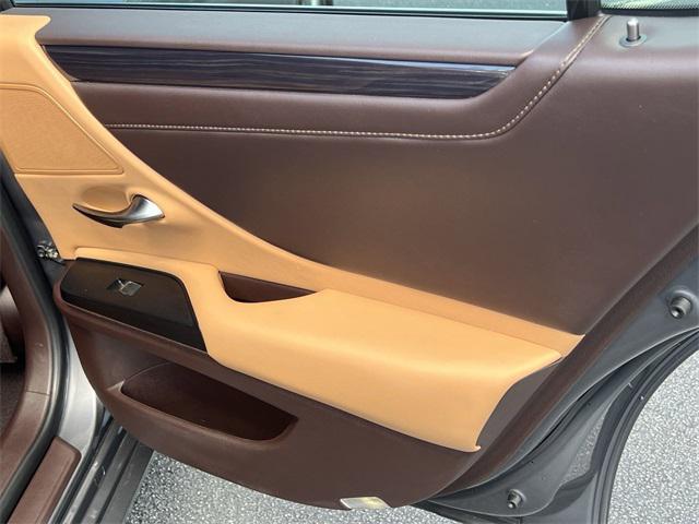used 2021 Lexus ES 350 car, priced at $30,990