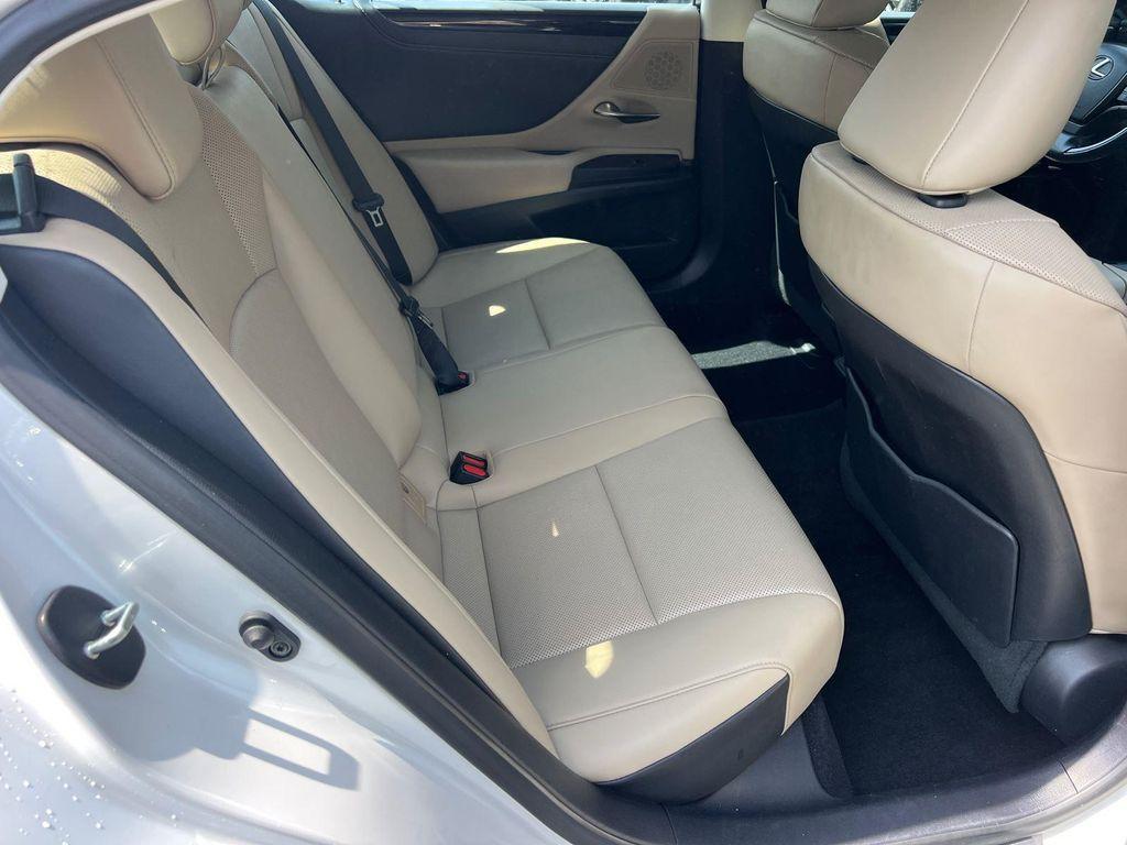 used 2021 Lexus ES 350 car, priced at $28,894