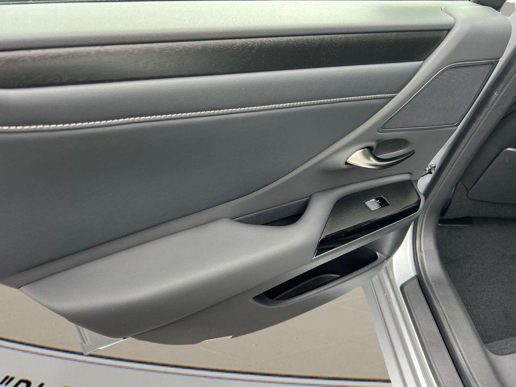 new 2025 Lexus ES 350 car, priced at $48,265