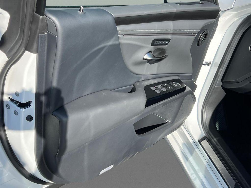 new 2025 Lexus ES 350 car, priced at $48,045