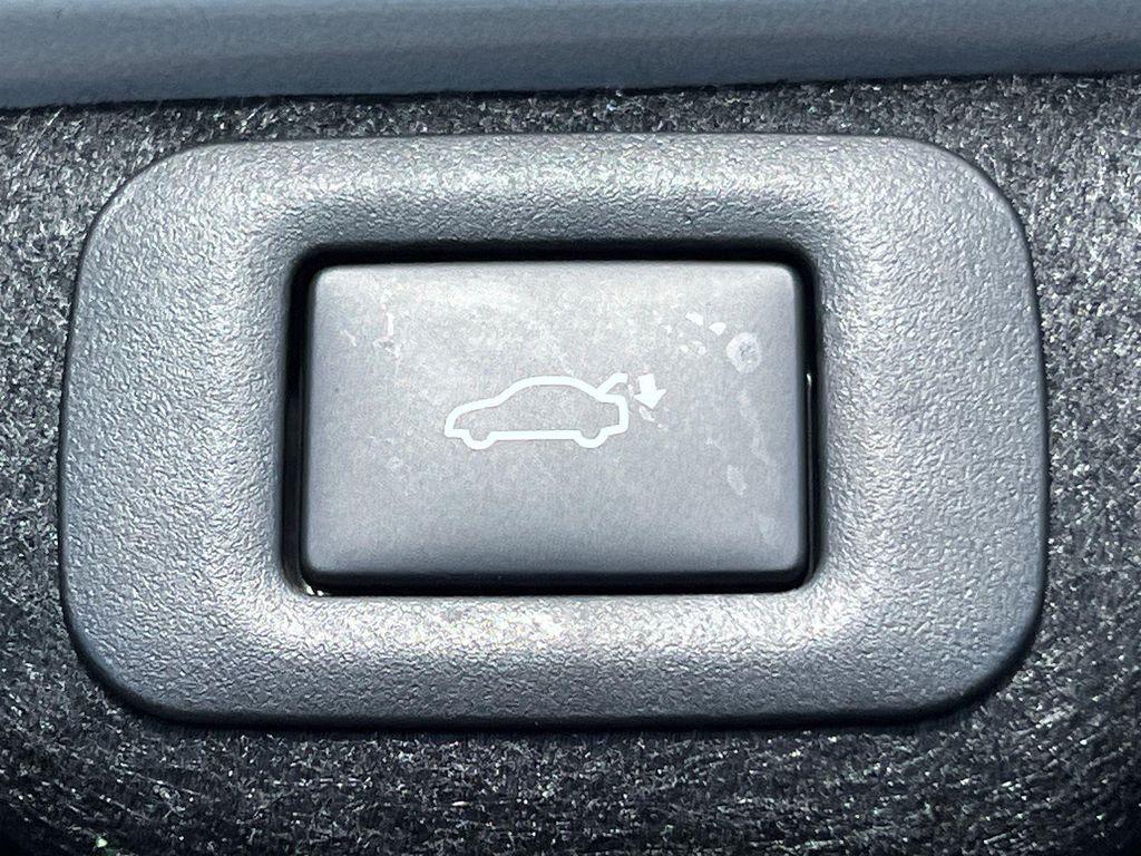 new 2025 Lexus ES 350 car, priced at $48,120