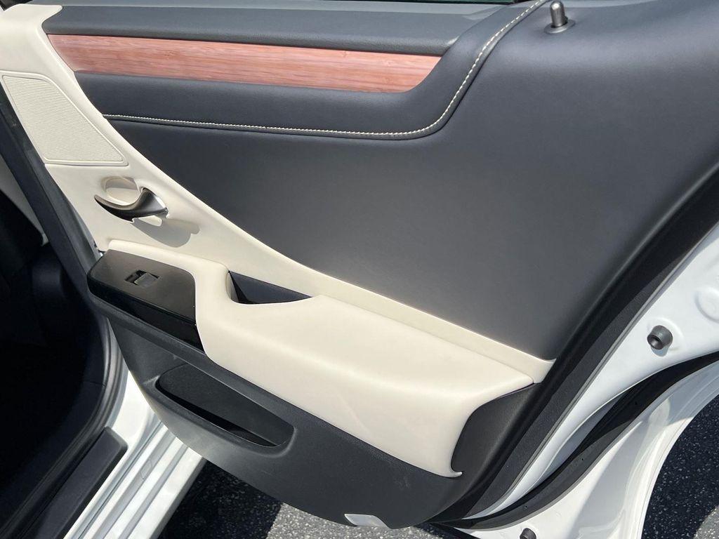 used 2025 Lexus ES 350 car, priced at $44,990