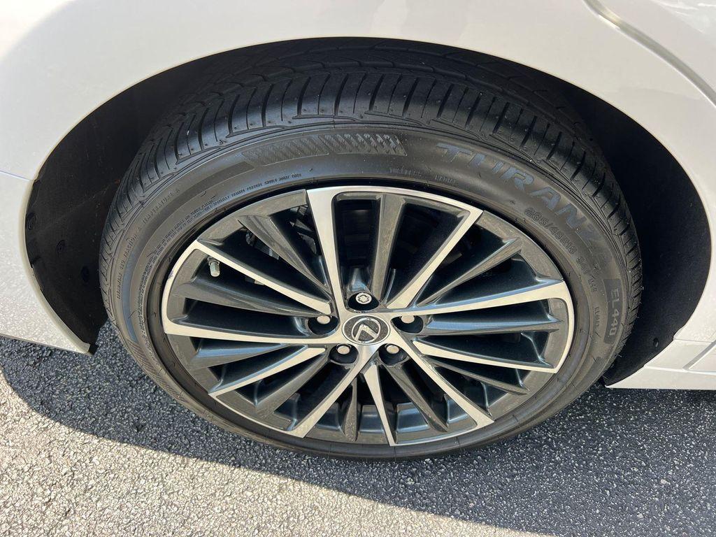 used 2025 Lexus ES 350 car, priced at $44,990