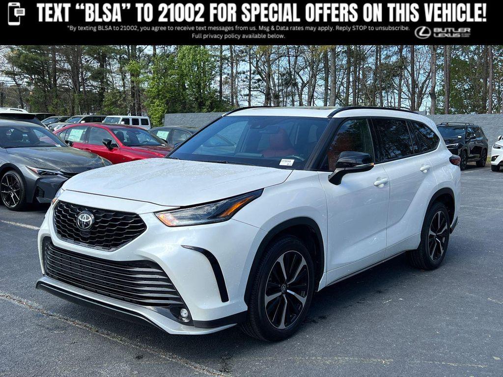 used 2021 Toyota Highlander car, priced at $28,890