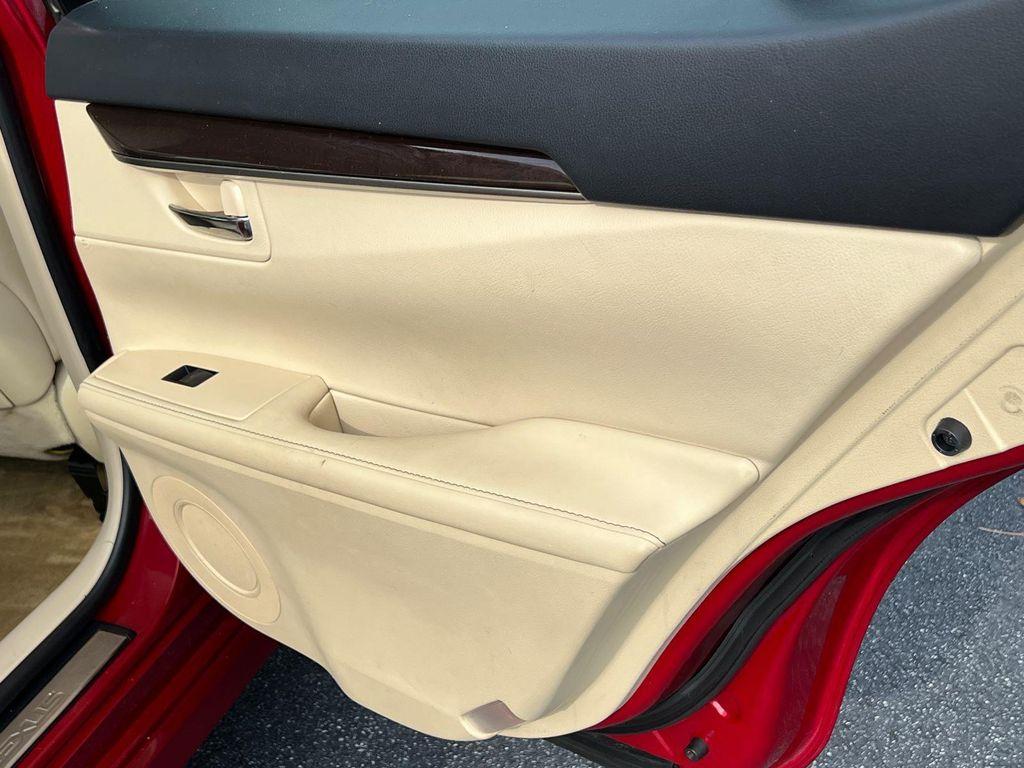 used 2015 Lexus ES 350 car, priced at $15,990