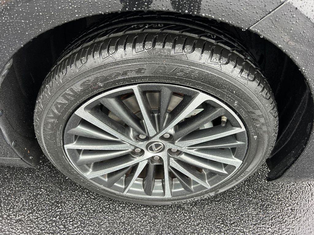 used 2024 Lexus ES 350 car, priced at $38,890