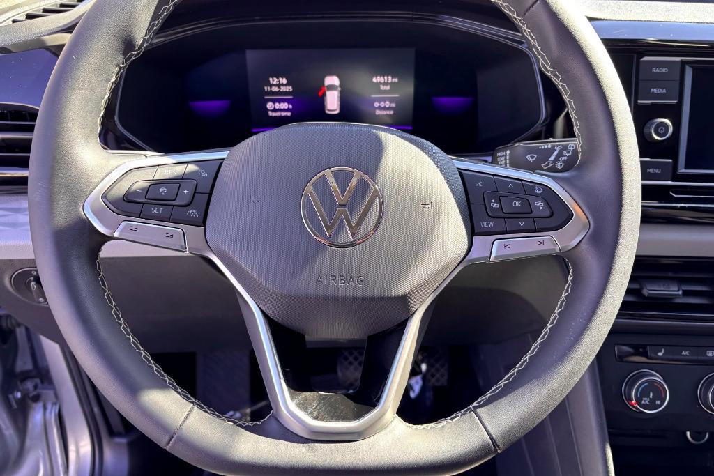 used 2022 Volkswagen Taos car