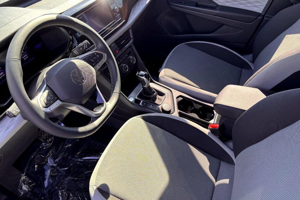 used 2022 Volkswagen Taos car