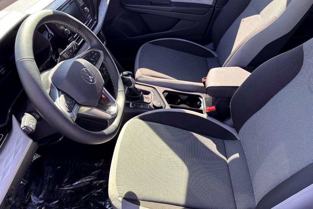 used 2022 Volkswagen Taos car