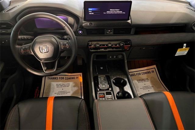 new 2025 Honda HR-V car, priced at $28,895