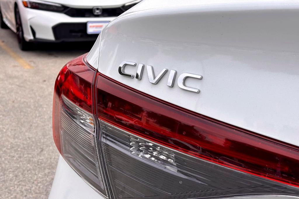 used 2025 Honda Civic Hybrid car, priced at $33,977