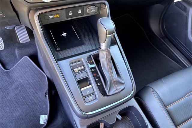 new 2026 Honda CR-V Hybrid car, priced at $40,175