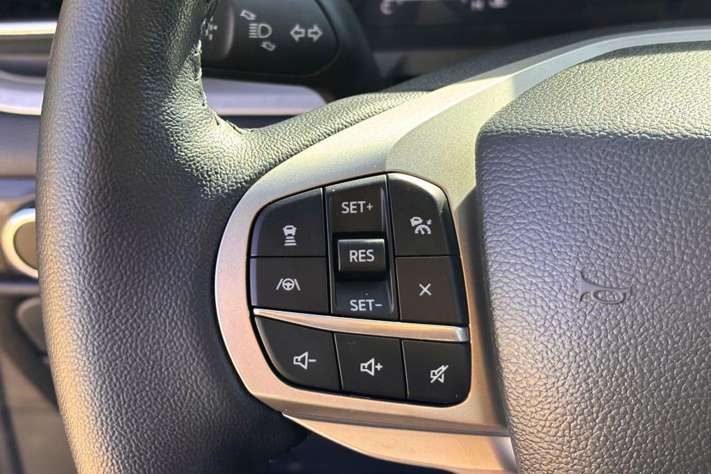 used 2023 Ford Explorer car