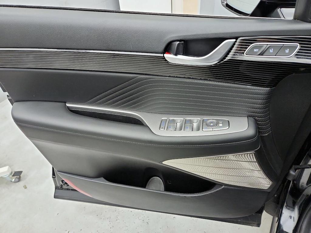 used 2025 Hyundai Palisade car, priced at $44,998