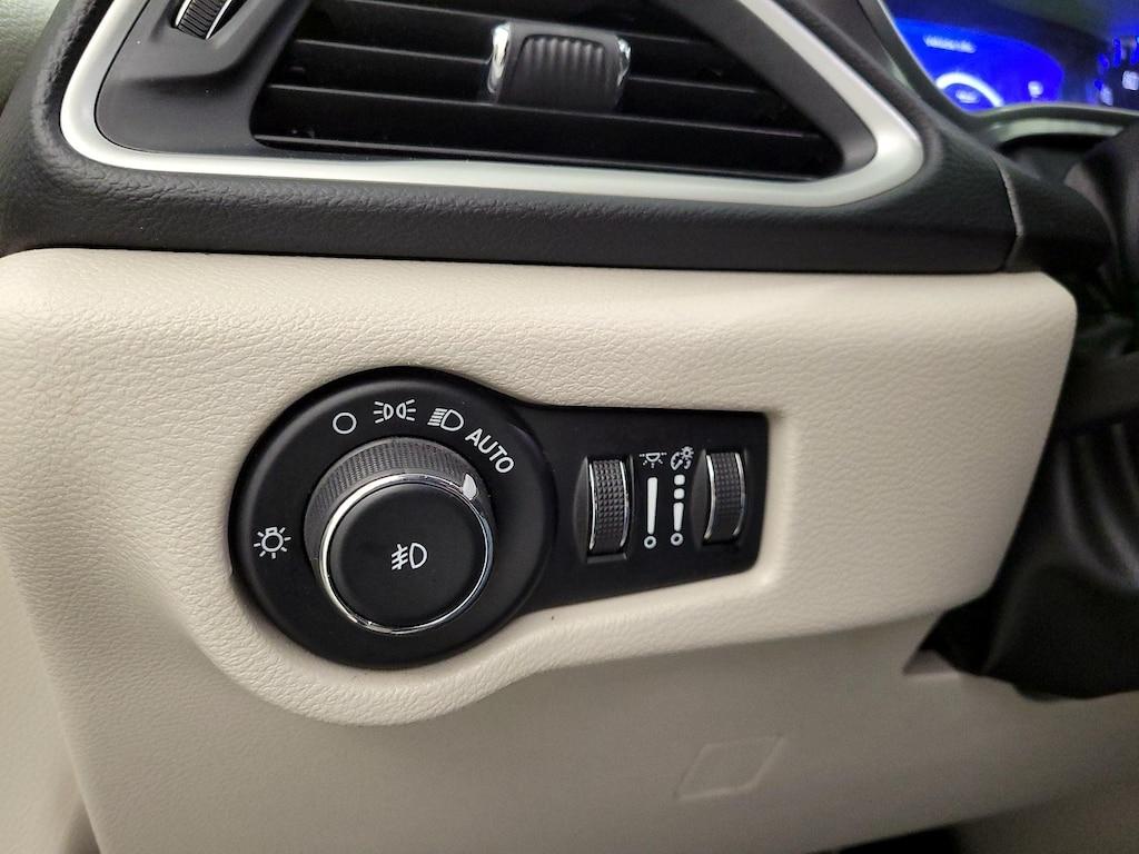 used 2023 Chrysler Pacifica car, priced at $22,998