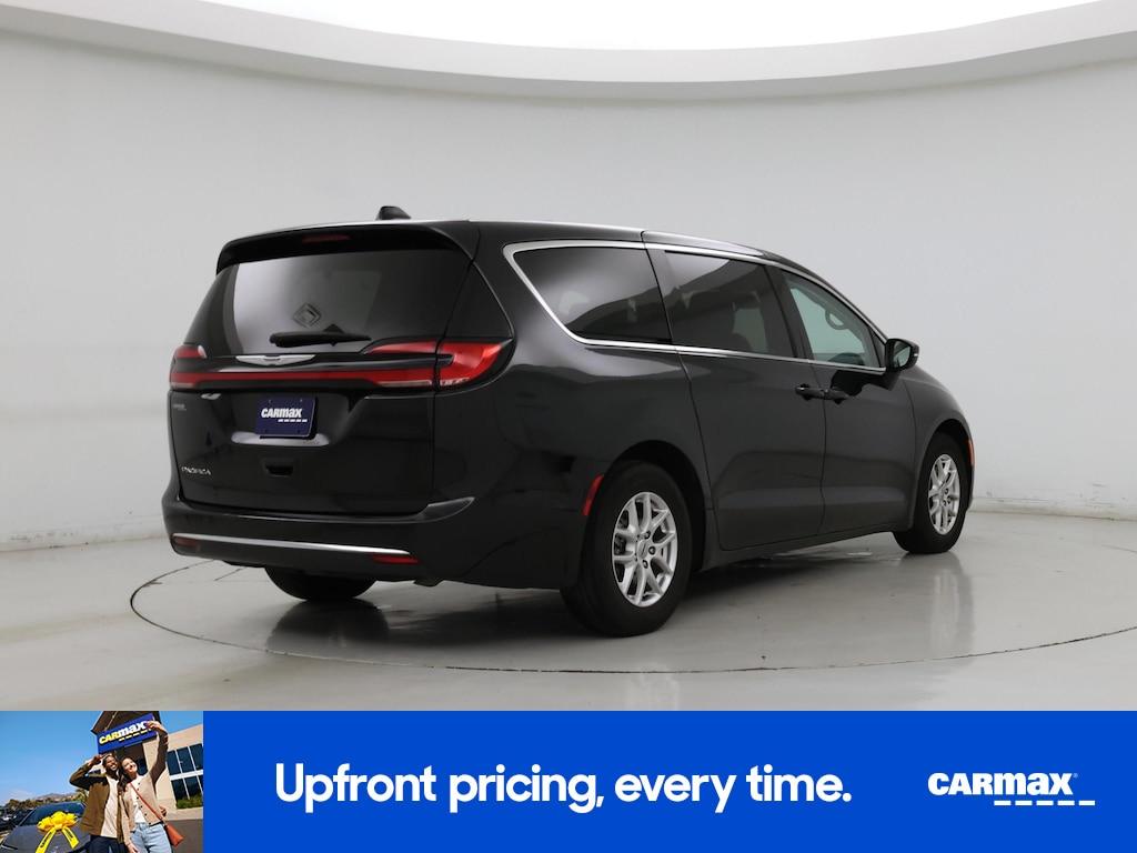 used 2023 Chrysler Pacifica car, priced at $22,998