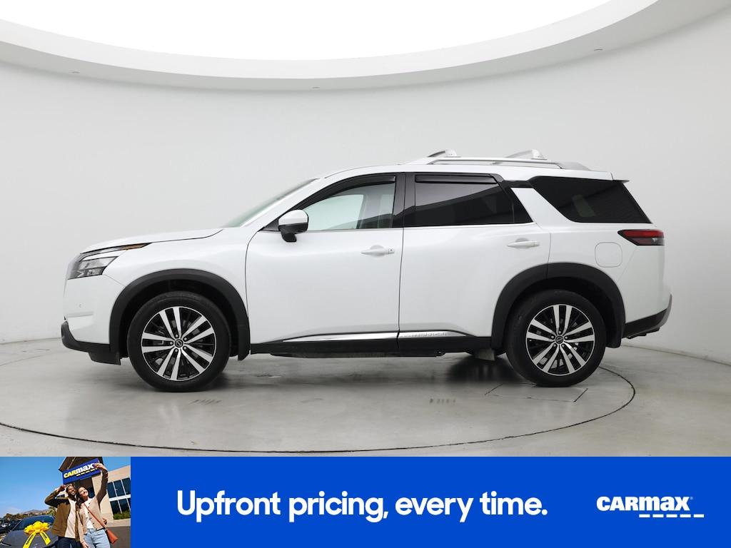 used 2025 Nissan Pathfinder car, priced at $43,998