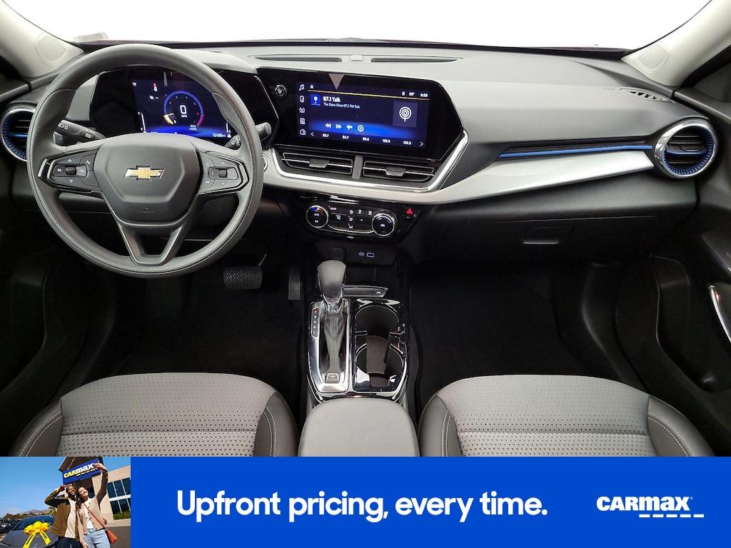 used 2025 Chevrolet Trax car, priced at $22,998