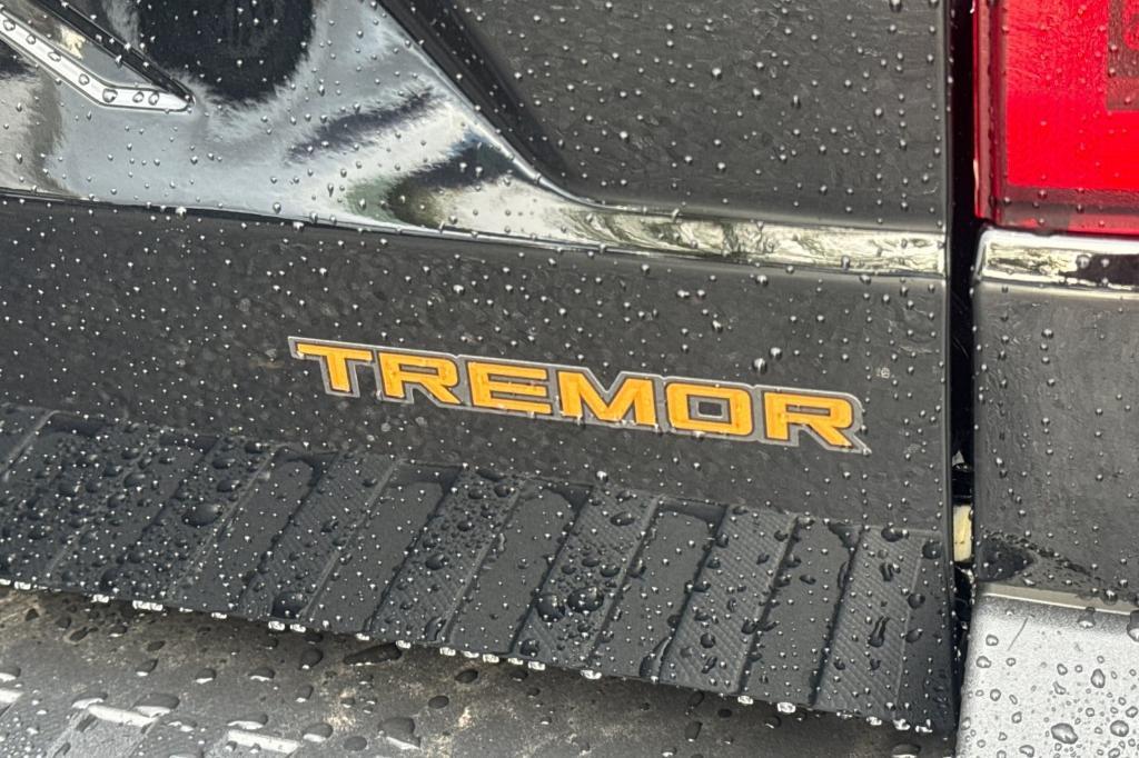 new 2025 Ford Maverick car, priced at $40,264