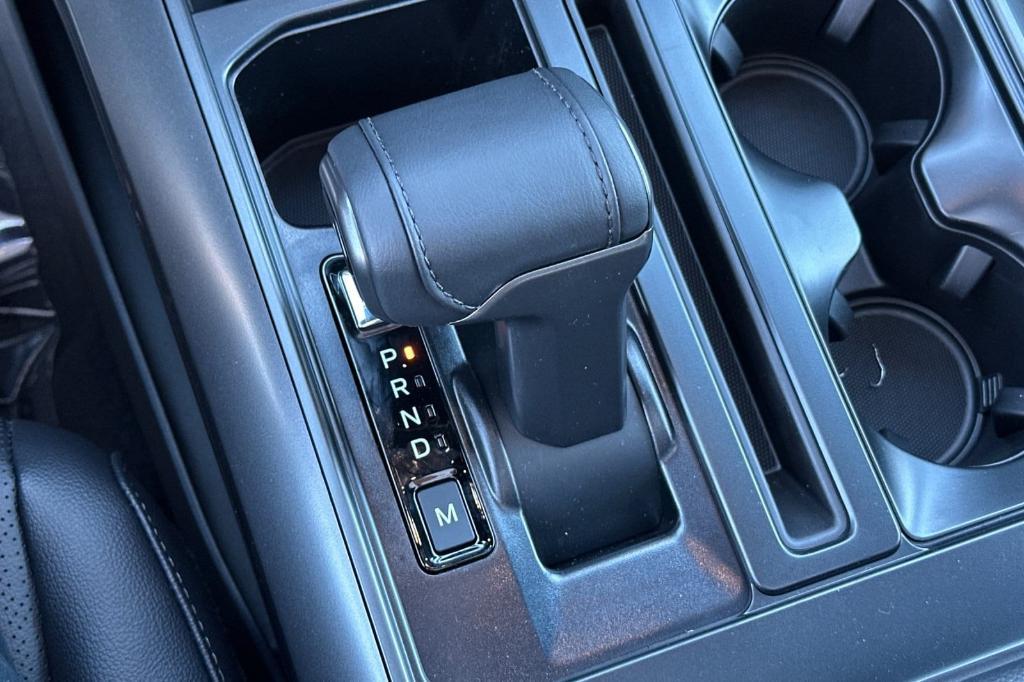 new 2025 Ford F-150 car, priced at $75,271