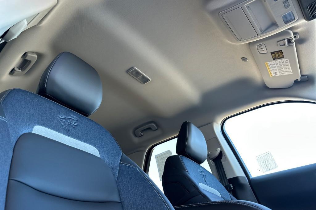 new 2025 Ford Bronco Sport car, priced at $37,967