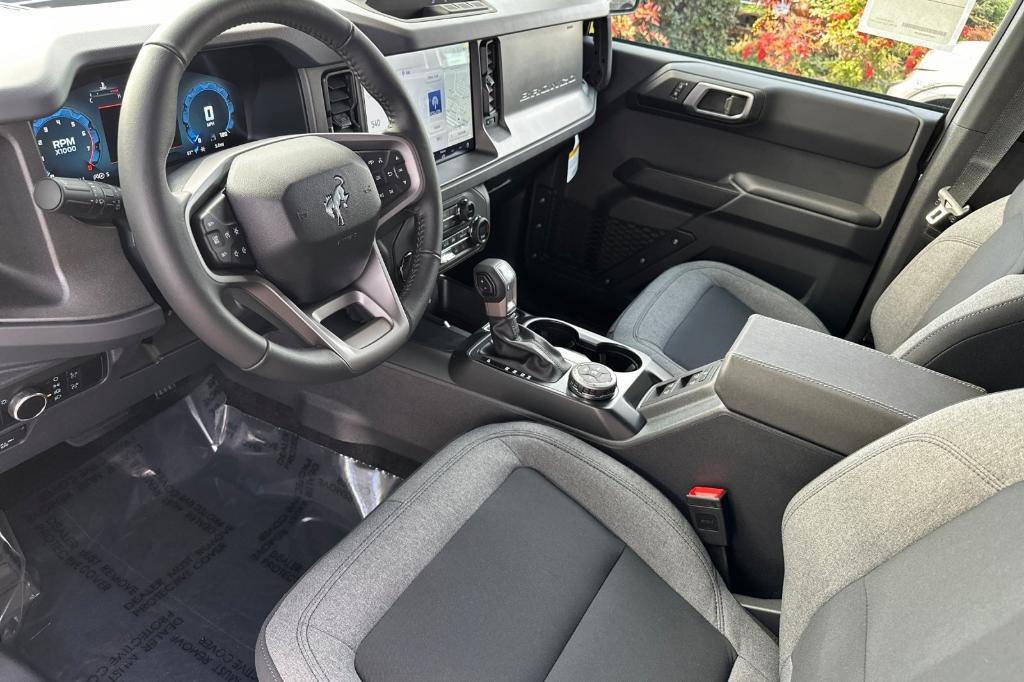 new 2025 Ford Bronco car, priced at $43,605