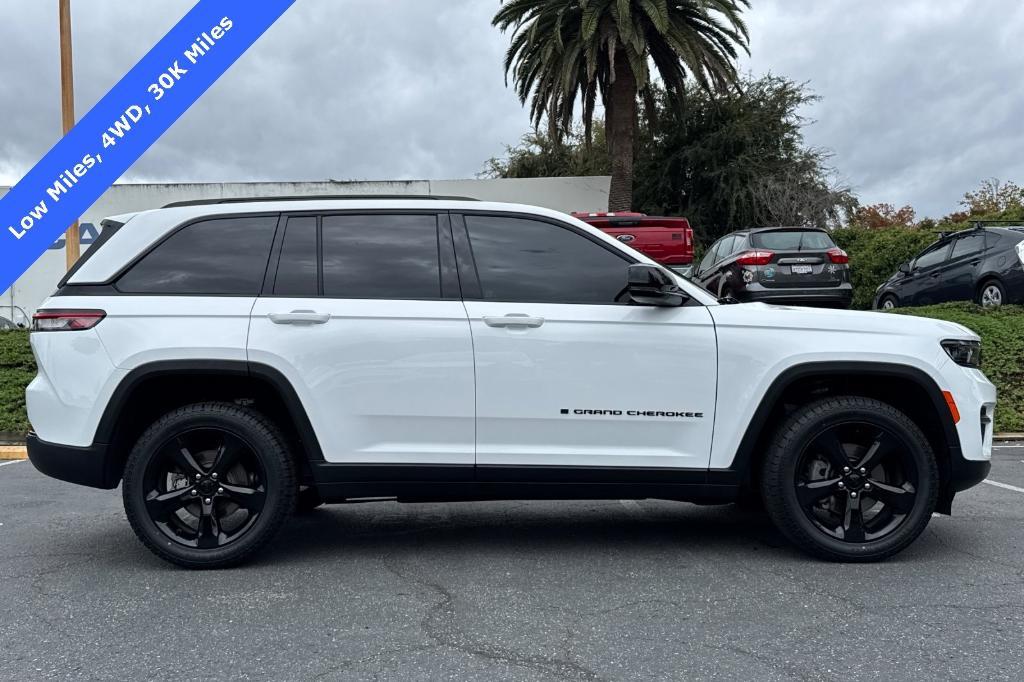 used 2023 Jeep Grand Cherokee car, priced at $28,850