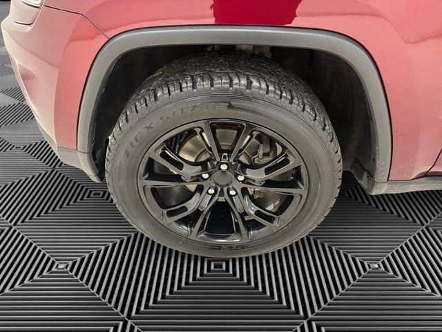 used 2016 Jeep Grand Cherokee car, priced at $13,997