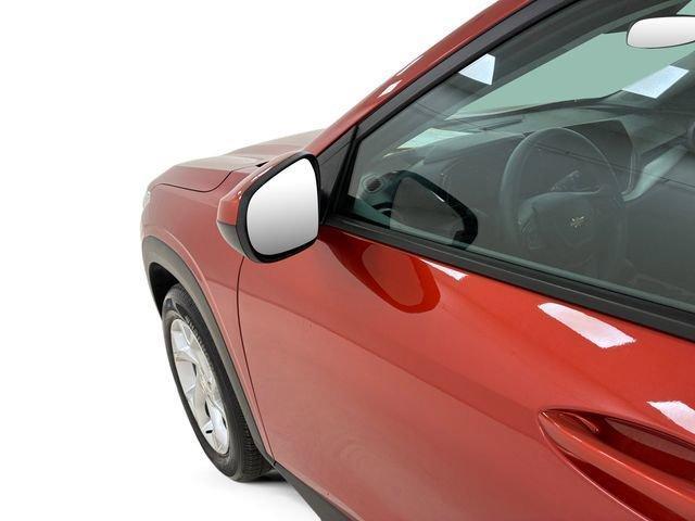 used 2024 Chevrolet Trax car, priced at $19,406