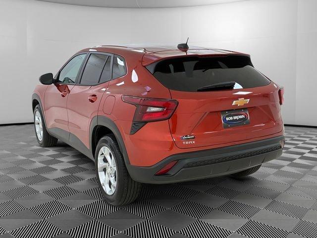 used 2024 Chevrolet Trax car, priced at $19,406