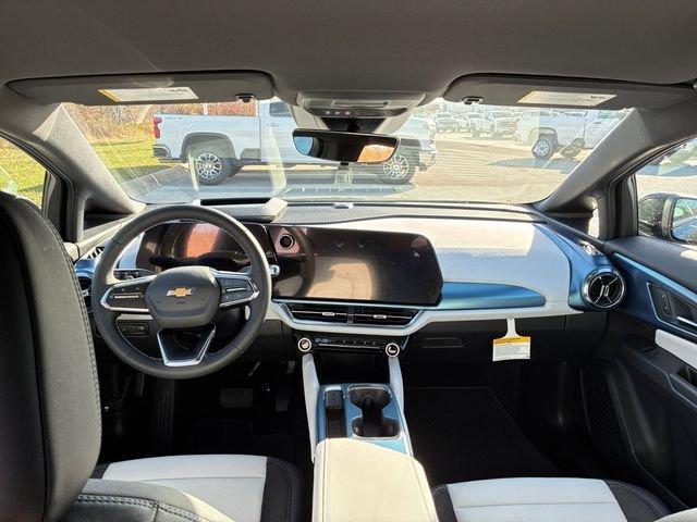 new 2026 Chevrolet Equinox EV car, priced at $34,395