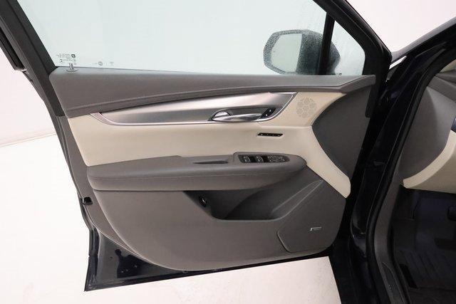 used 2017 Cadillac XT5 car, priced at $18,896