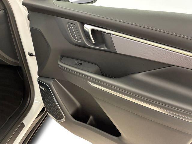 used 2025 Buick Enclave car, priced at $39,618