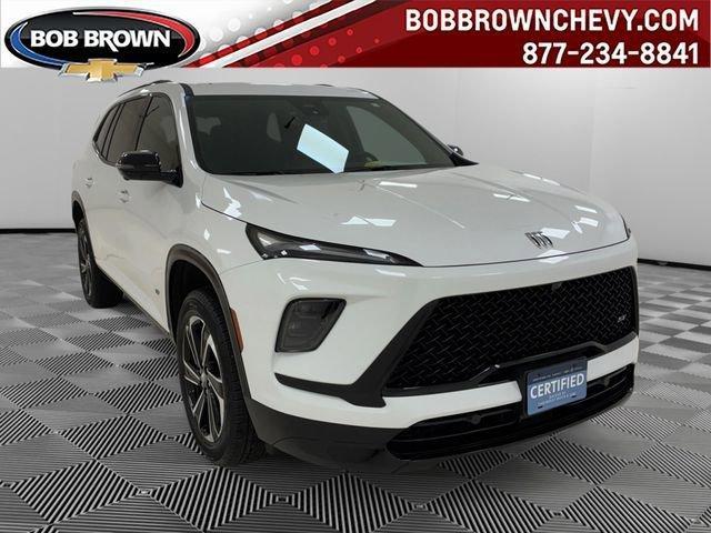 used 2025 Buick Enclave car, priced at $39,618