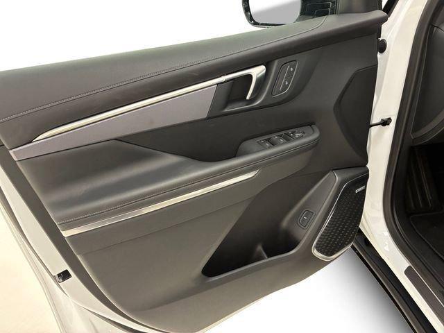 used 2025 Buick Enclave car, priced at $39,618